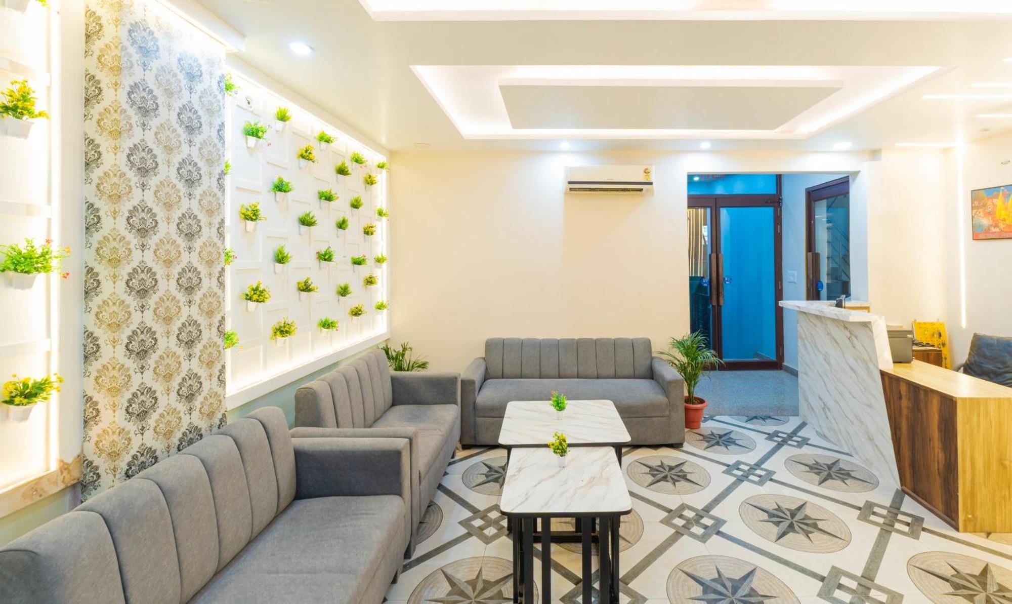 Treebo Om Shree Banaras Hotel 3*
